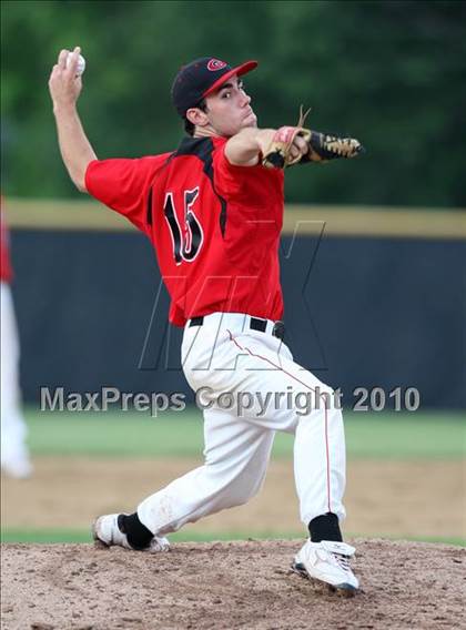 Thumbnail 1 in Lindenhurst vs. Guilderland (NYSPHSAA Class AA Final) photogallery.
