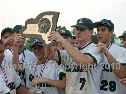 Thumbnail 2 in Lindenhurst vs. Guilderland (NYSPHSAA Class AA Final) photogallery.