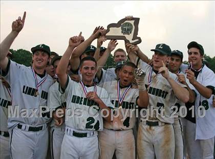 Thumbnail 1 in Lindenhurst vs. Guilderland (NYSPHSAA Class AA Final) photogallery.