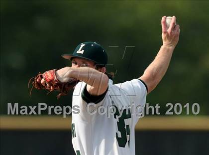 Thumbnail 3 in Lindenhurst vs. Guilderland (NYSPHSAA Class AA Final) photogallery.