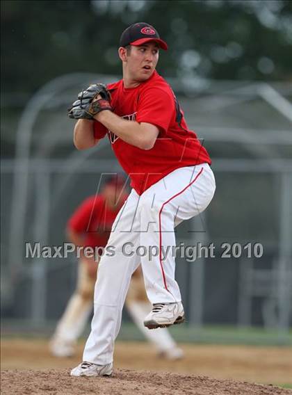 Thumbnail 2 in Lindenhurst vs. Guilderland (NYSPHSAA Class AA Final) photogallery.