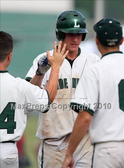 Thumbnail 3 in Lindenhurst vs. Guilderland (NYSPHSAA Class AA Final) photogallery.