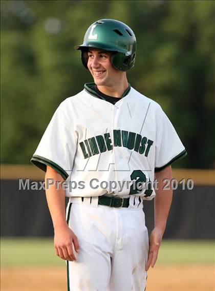 Thumbnail 3 in Lindenhurst vs. Guilderland (NYSPHSAA Class AA Final) photogallery.