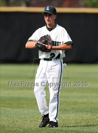 Thumbnail 3 in Lindenhurst vs. Guilderland (NYSPHSAA Class AA Final) photogallery.