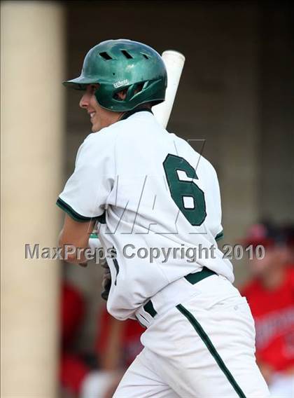 Thumbnail 1 in Lindenhurst vs. Guilderland (NYSPHSAA Class AA Final) photogallery.