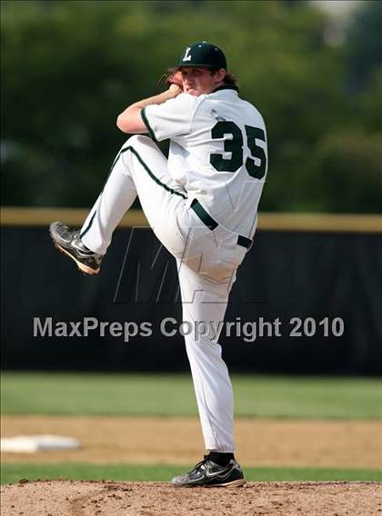 Thumbnail 3 in Lindenhurst vs. Guilderland (NYSPHSAA Class AA Final) photogallery.