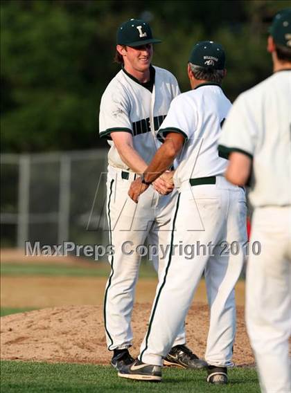 Thumbnail 2 in Lindenhurst vs. Guilderland (NYSPHSAA Class AA Final) photogallery.