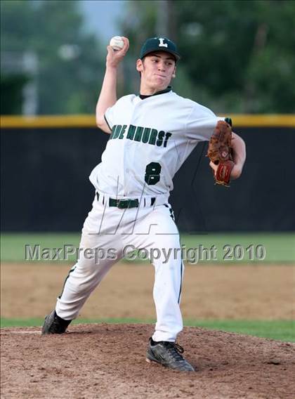 Thumbnail 2 in Lindenhurst vs. Guilderland (NYSPHSAA Class AA Final) photogallery.