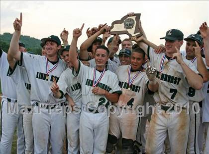 Thumbnail 1 in Lindenhurst vs. Guilderland (NYSPHSAA Class AA Final) photogallery.