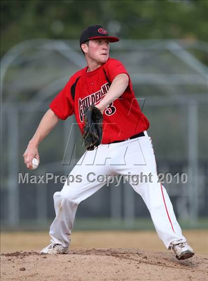 Thumbnail 2 in Lindenhurst vs. Guilderland (NYSPHSAA Class AA Final) photogallery.