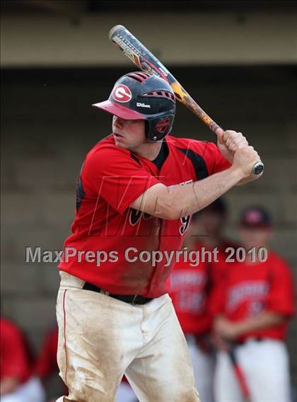 Thumbnail 2 in Lindenhurst vs. Guilderland (NYSPHSAA Class AA Final) photogallery.