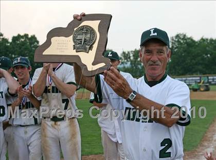 Thumbnail 2 in Lindenhurst vs. Guilderland (NYSPHSAA Class AA Final) photogallery.