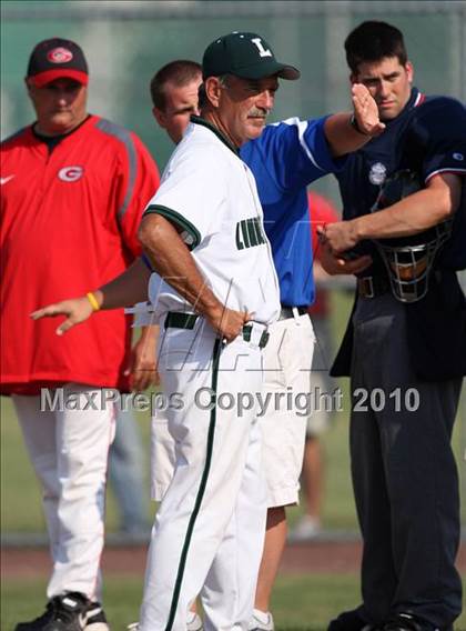 Thumbnail 2 in Lindenhurst vs. Guilderland (NYSPHSAA Class AA Final) photogallery.
