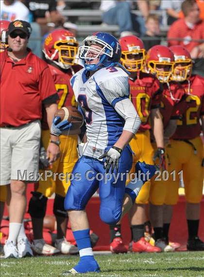 Thumbnail 1 in Folsom @ Jesuit photogallery.