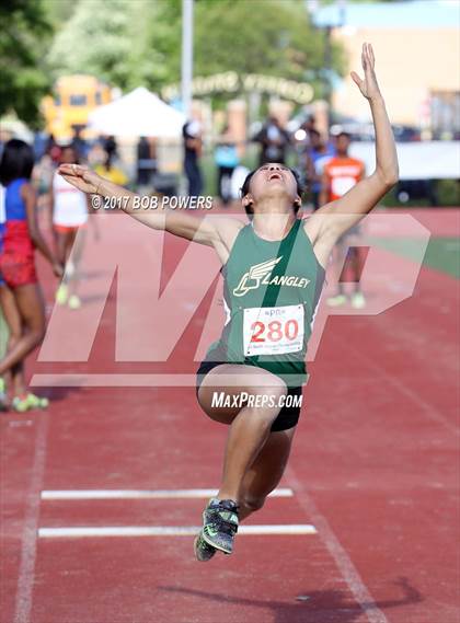 Thumbnail 3 in VHSL Region 6A North Championships (Girls Field Events) photogallery.