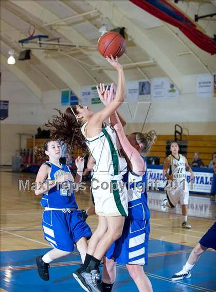 Thumbnail 2 in Santa Barbara vs. Nordhoff (Gold Coast Tournament) photogallery.