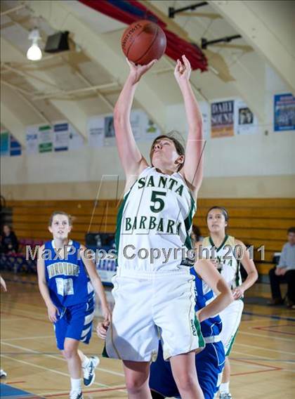 Thumbnail 1 in Santa Barbara vs. Nordhoff (Gold Coast Tournament) photogallery.