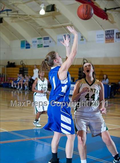 Thumbnail 2 in Santa Barbara vs. Nordhoff (Gold Coast Tournament) photogallery.