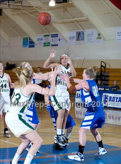 Thumbnail 3 in Santa Barbara vs. Nordhoff (Gold Coast Tournament) photogallery.