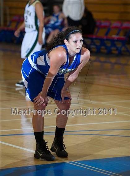Thumbnail 1 in Santa Barbara vs. Nordhoff (Gold Coast Tournament) photogallery.