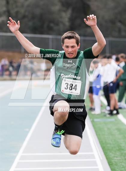 Thumbnail 3 in Ron Ruptier Invitational photogallery.