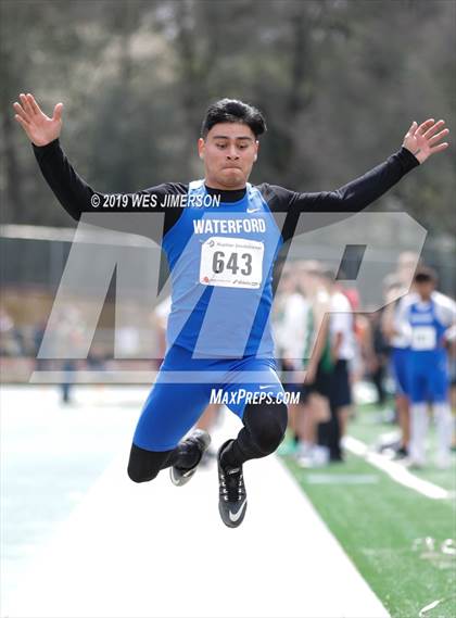 Thumbnail 3 in Ron Ruptier Invitational photogallery.