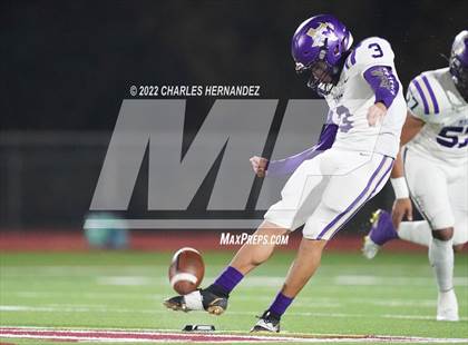 Thumbnail 3 in Lovelady vs Mart (UIL 2A Division II Quarterfinal) photogallery.