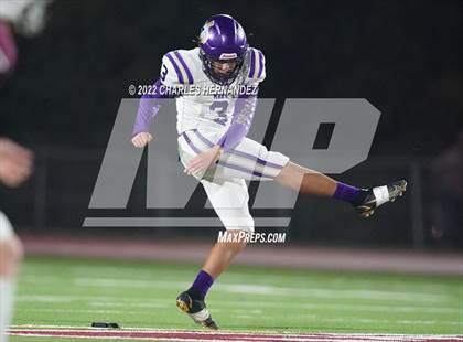 Thumbnail 2 in Lovelady vs Mart (UIL 2A Division II Quarterfinal) photogallery.
