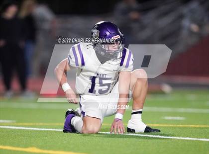 Thumbnail 2 in Lovelady vs Mart (UIL 2A Division II Quarterfinal) photogallery.