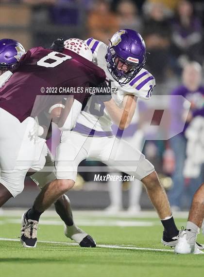 Thumbnail 3 in Lovelady vs Mart (UIL 2A Division II Quarterfinal) photogallery.