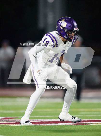Thumbnail 1 in Lovelady vs Mart (UIL 2A Division II Quarterfinal) photogallery.