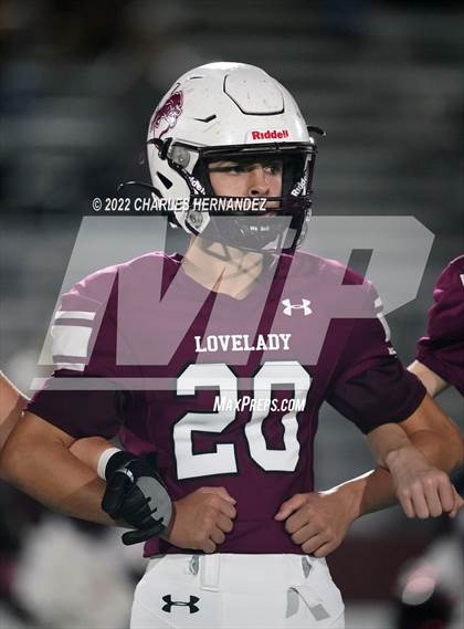 Thumbnail 1 in Lovelady vs Mart (UIL 2A Division II Quarterfinal) photogallery.