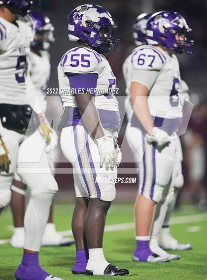 Thumbnail 2 in Lovelady vs Mart (UIL 2A Division II Quarterfinal) photogallery.