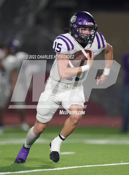 Thumbnail 3 in Lovelady vs Mart (UIL 2A Division II Quarterfinal) photogallery.