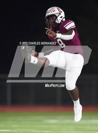 Thumbnail 3 in Lovelady vs Mart (UIL 2A Division II Quarterfinal) photogallery.