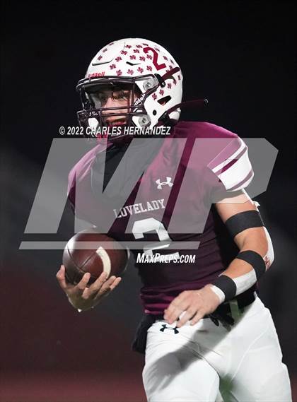 Thumbnail 3 in Lovelady vs Mart (UIL 2A Division II Quarterfinal) photogallery.