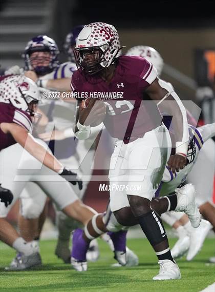 Thumbnail 3 in Lovelady vs Mart (UIL 2A Division II Quarterfinal) photogallery.