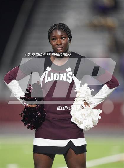 Thumbnail 2 in Lovelady vs Mart (UIL 2A Division II Quarterfinal) photogallery.