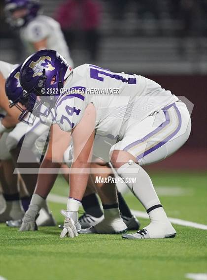 Thumbnail 1 in Lovelady vs Mart (UIL 2A Division II Quarterfinal) photogallery.