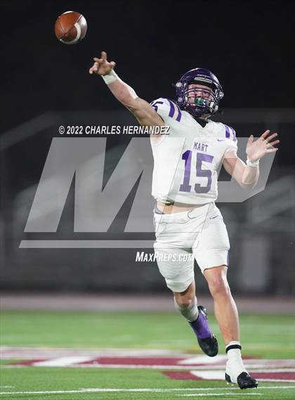 Thumbnail 2 in Lovelady vs Mart (UIL 2A Division II Quarterfinal) photogallery.