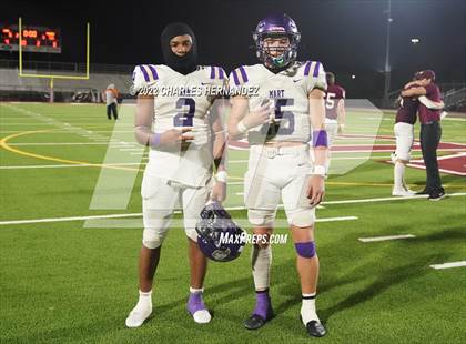 Thumbnail 1 in Lovelady vs Mart (UIL 2A Division II Quarterfinal) photogallery.