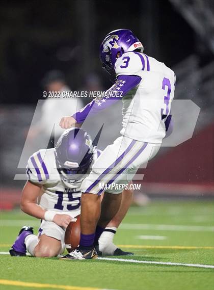 Thumbnail 2 in Lovelady vs Mart (UIL 2A Division II Quarterfinal) photogallery.