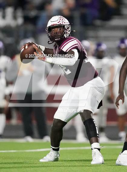 Thumbnail 3 in Lovelady vs Mart (UIL 2A Division II Quarterfinal) photogallery.
