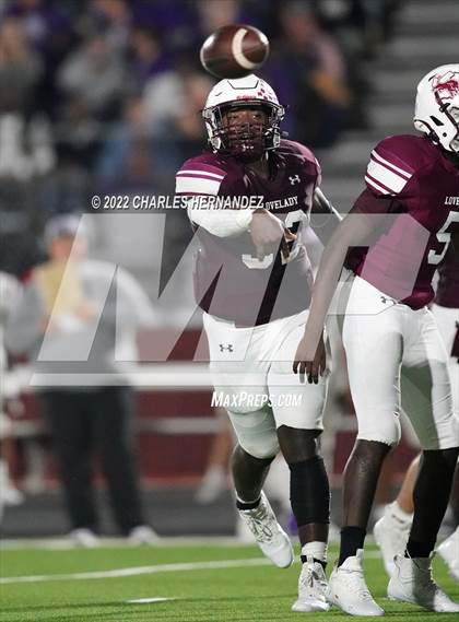Thumbnail 1 in Lovelady vs Mart (UIL 2A Division II Quarterfinal) photogallery.