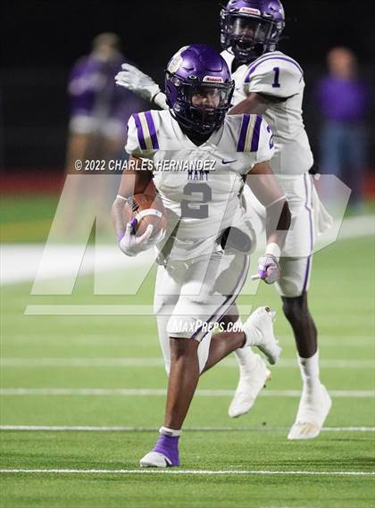 Thumbnail 2 in Lovelady vs Mart (UIL 2A Division II Quarterfinal) photogallery.