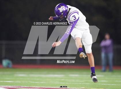 Thumbnail 3 in Lovelady vs Mart (UIL 2A Division II Quarterfinal) photogallery.