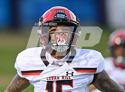 Thumbnail 3 in Cedar Hill vs. Tomball Memorial (UIL 6A Division 2 Regional Playoff) photogallery.