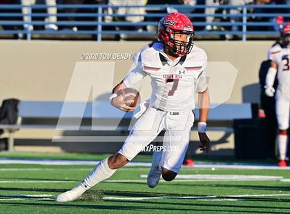 Thumbnail 1 in Cedar Hill vs. Tomball Memorial (UIL 6A Division 2 Regional Playoff) photogallery.