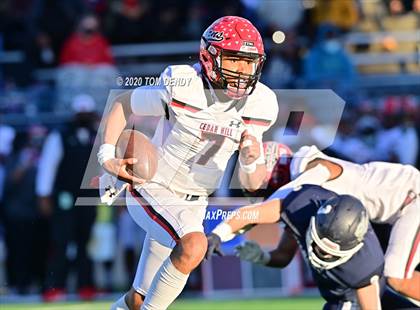 Thumbnail 2 in Cedar Hill vs. Tomball Memorial (UIL 6A Division 2 Regional Playoff) photogallery.