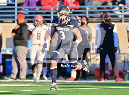 Thumbnail 1 in Cedar Hill vs. Tomball Memorial (UIL 6A Division 2 Regional Playoff) photogallery.